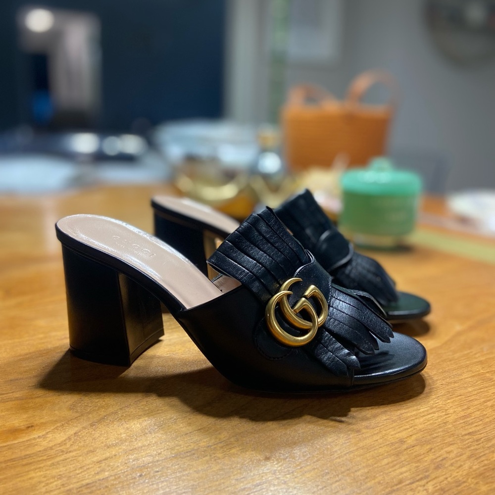 Gucci Marmont GG Black Leather Mules